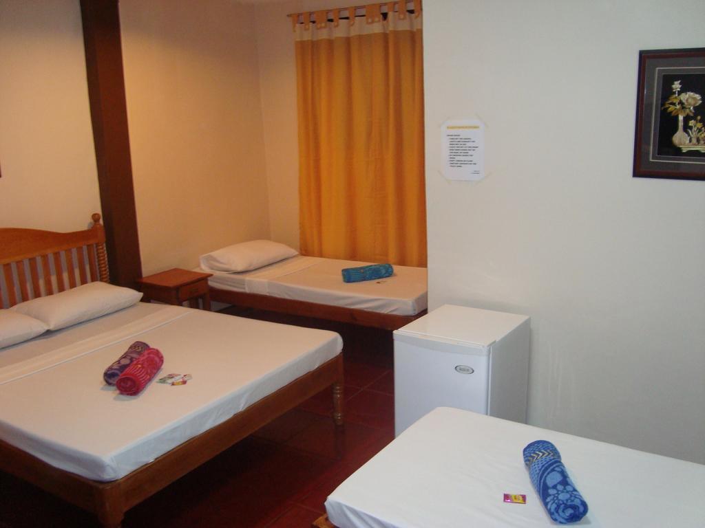 El Gallo Traveler'S Pension Puerto Princesa Eksteriør billede