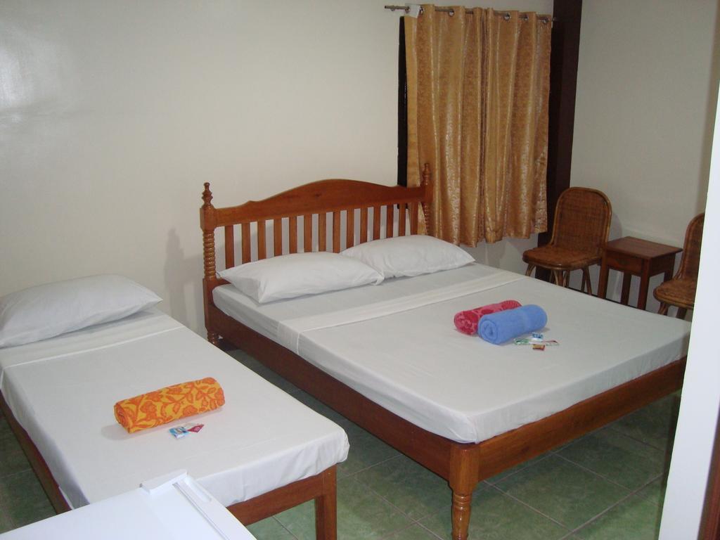 El Gallo Traveler'S Pension Puerto Princesa Eksteriør billede